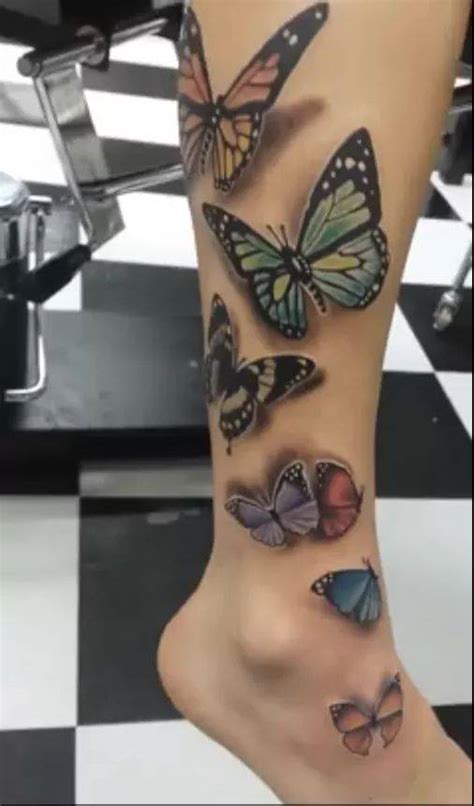 tatuajes de mariposas en el muslo dela pierna|Mariposas tattoo pierna